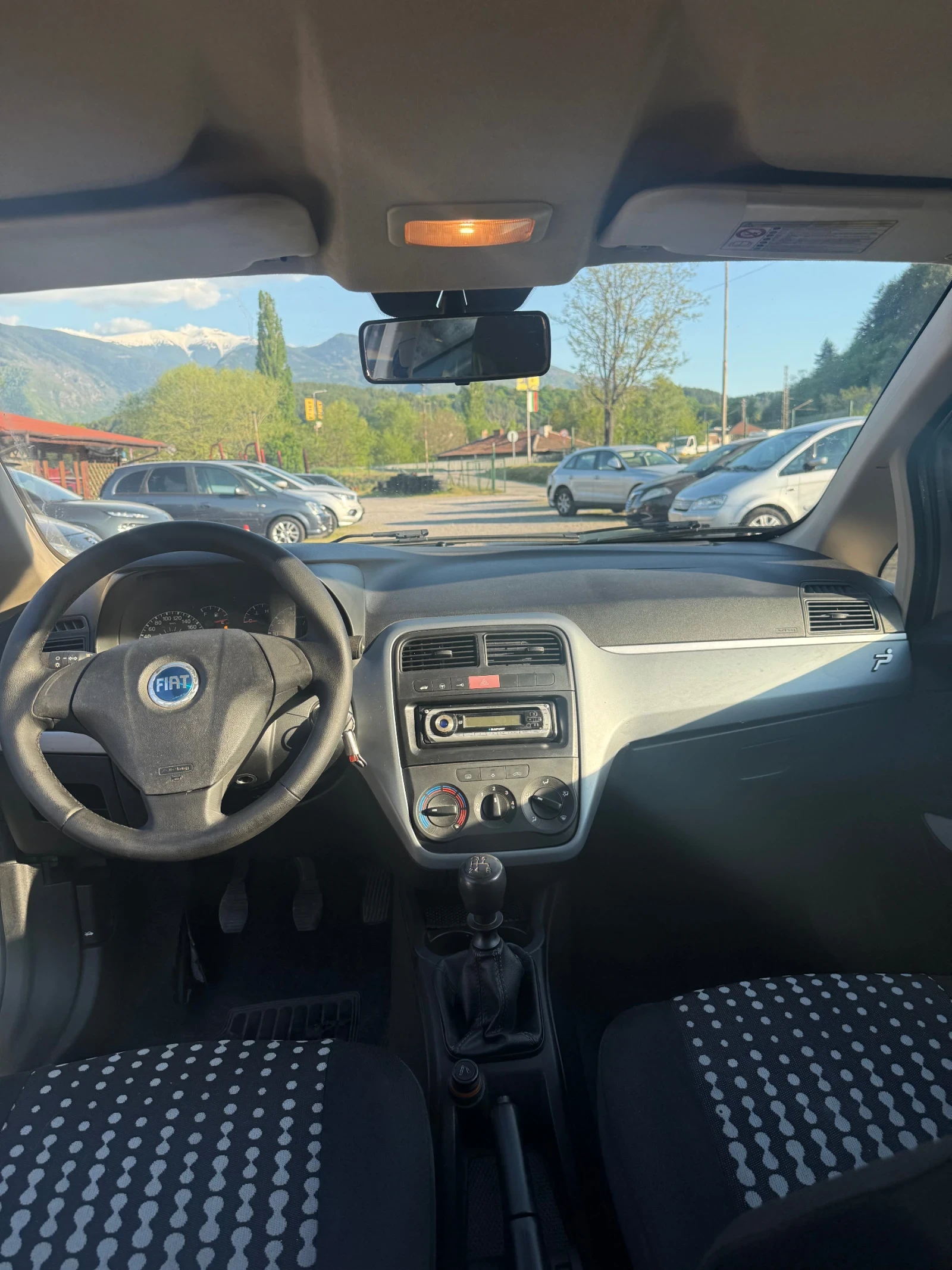 Fiat Punto 1.2 Само 138.000 km , снимка 9 - Автомобили и джипове - 54443859