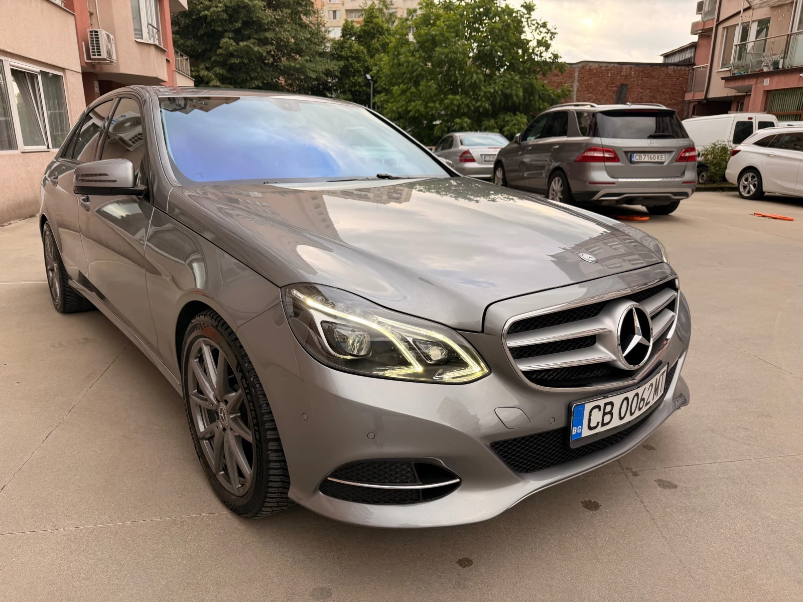 Mercedes-Benz E 350 4matic bluetec
