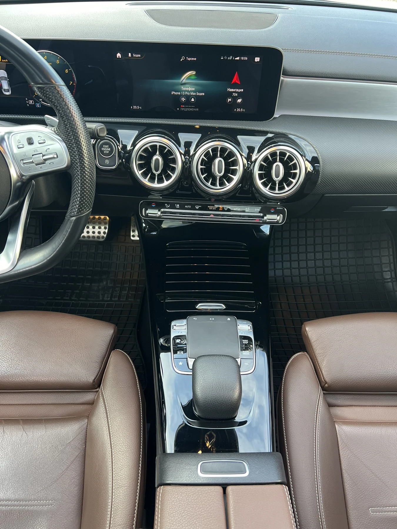 Mercedes-Benz CLA 200 ПАНОРАМА-163К.С--360КАМЕРА-ТОП СЪСТОЯНИЕ, снимка 11 - Автомобили и джипове - 54671165