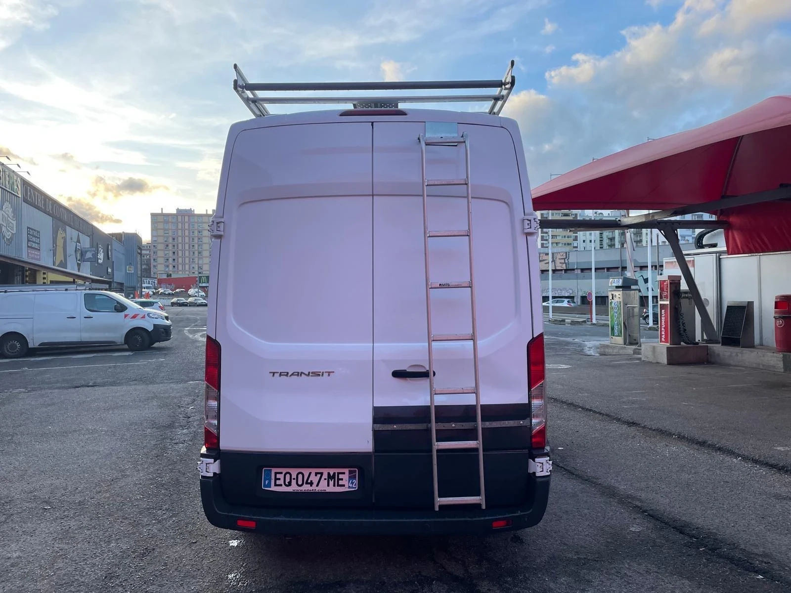 Ford Transit Custom 2.0 tdci 131 hp, снимка 6 - Автомобили и джипове - 54704796
