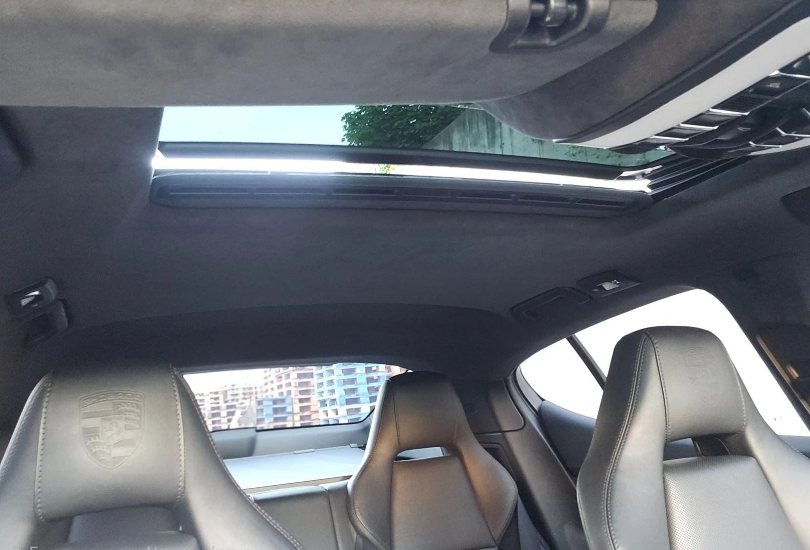 Porsche Panamera  turbo S 60000 км, снимка 17 - Автомобили и джипове - 54980144