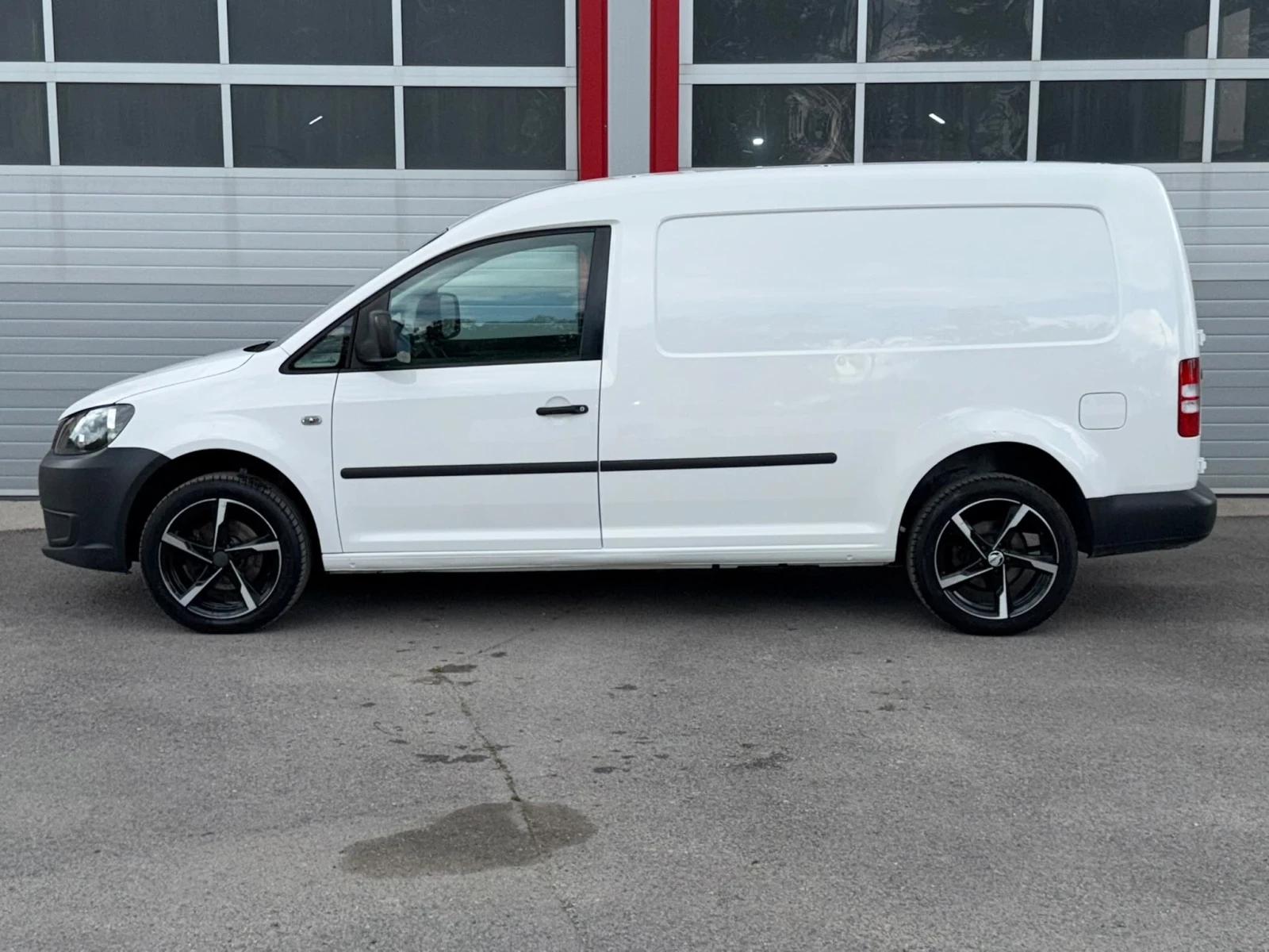 VW Caddy 1.6TDI MAXI KLIMATIK EVRO 5B N1 ЛИЗИНГ!!!, снимка 6 - Автомобили и джипове - 55178586