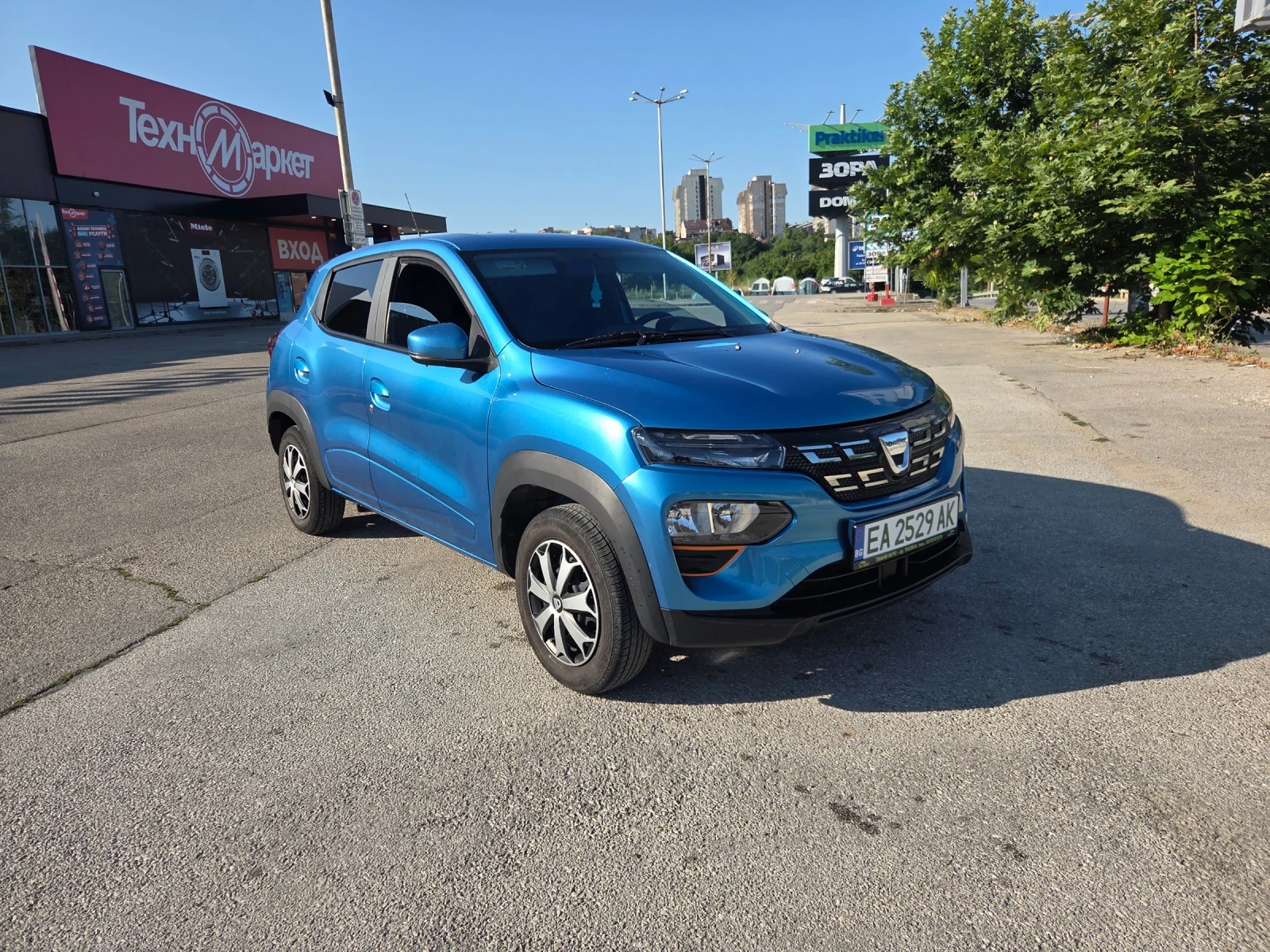 Dacia Spring, снимка 2 - Автомобили и джипове - 55495427