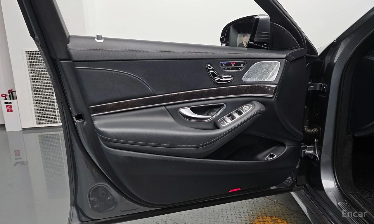 Mercedes-Benz S 350 * ФИКСИРАНА ЦЕНА ДО БЪЛГАРИЯ * АВТОКРЕДИТ, снимка 14 - Автомобили и джипове - 55469155