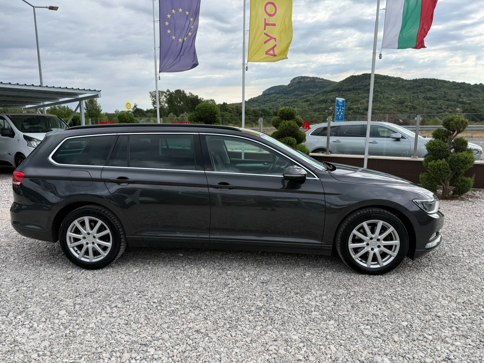 VW Passat 2, 0 TDI НОВ ВНОС !! ЕВРО 6 !! , снимка 2 - Автомобили и джипове - 55775853