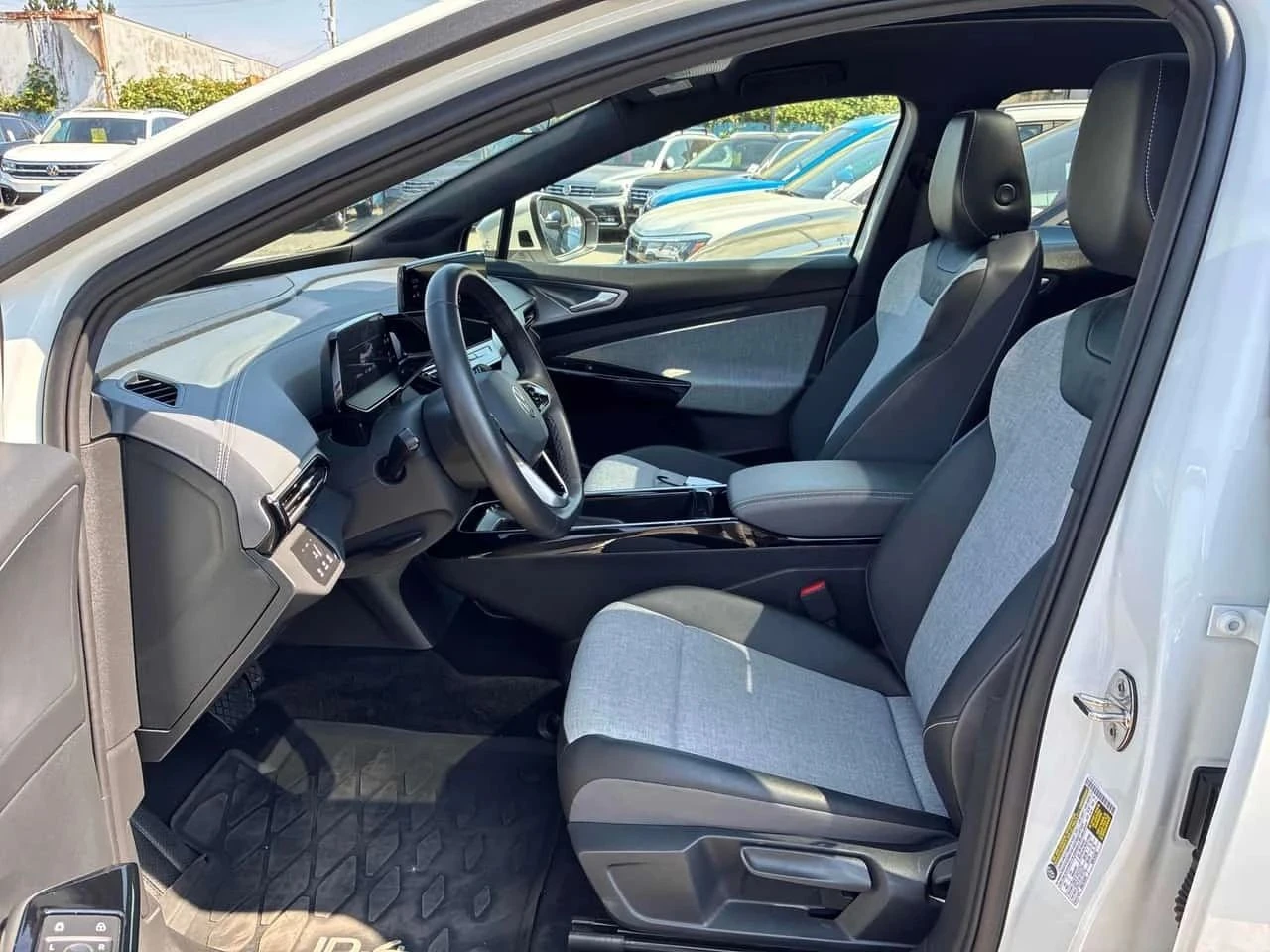 VW ID.4, снимка 7 - Автомобили и джипове - 56689221