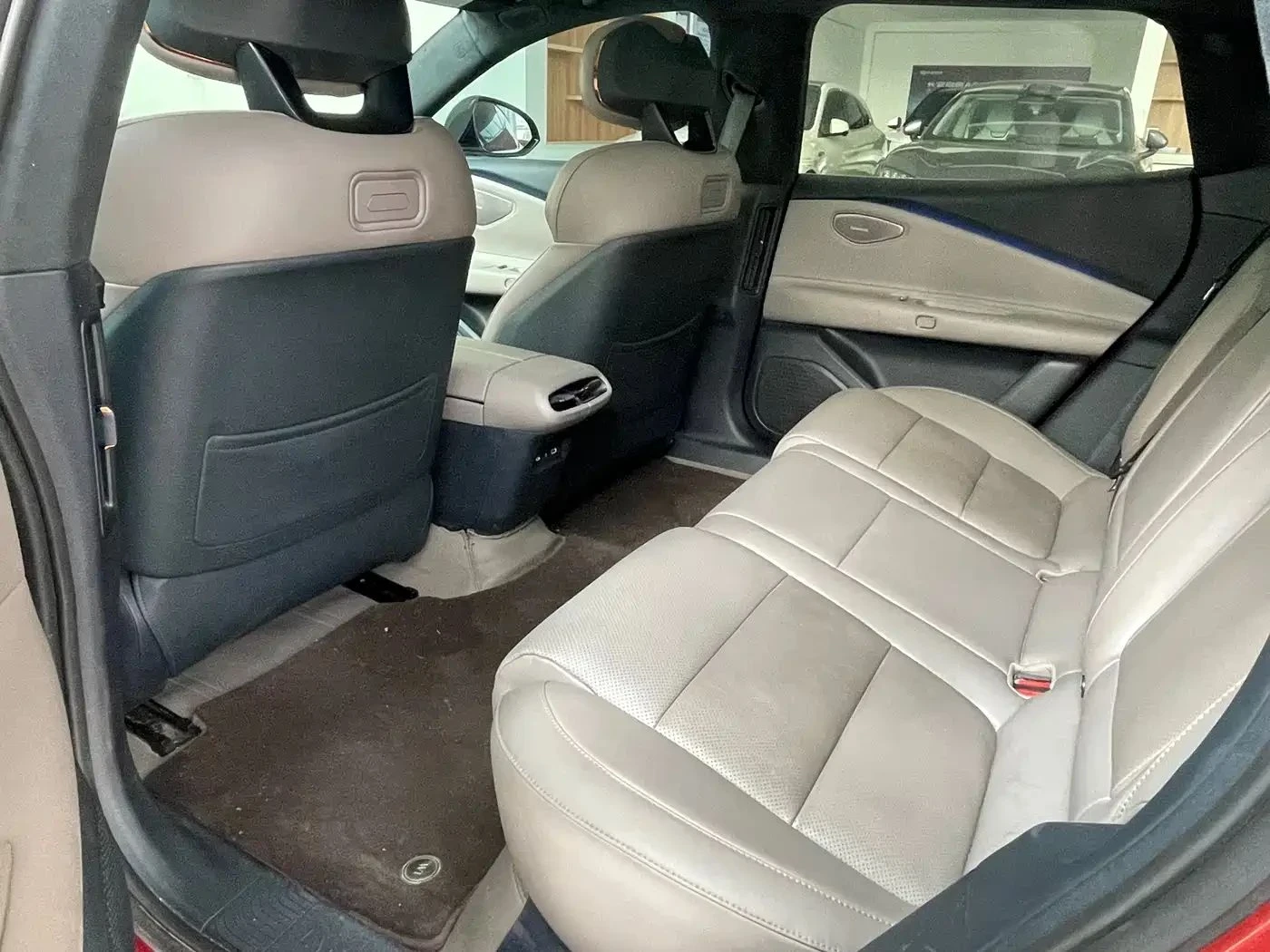 LynkCo 10 | Mobile.bg � ����������� 9