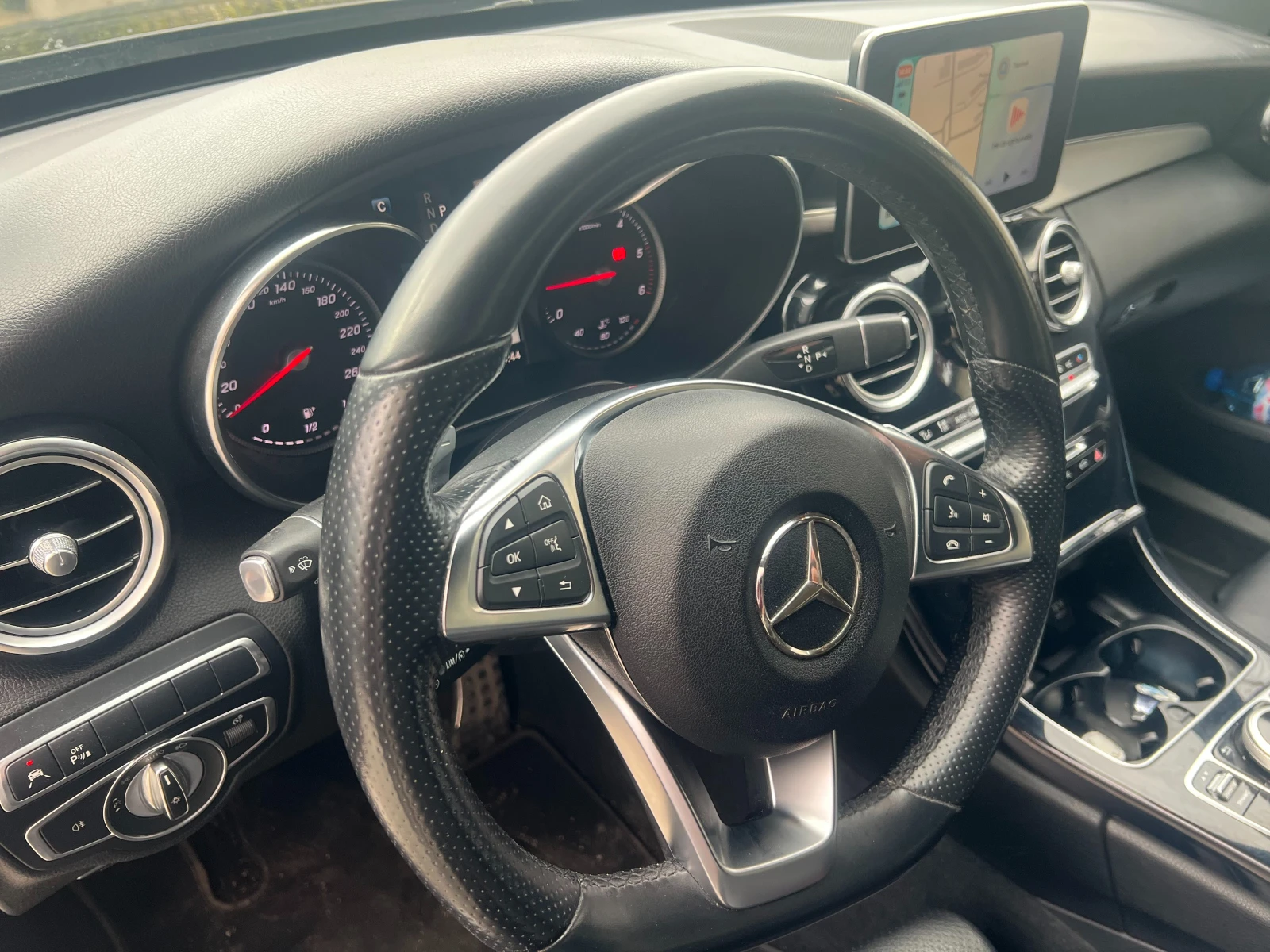 Mercedes-Benz C 220, снимка 9 - Автомобили и джипове - 56708309