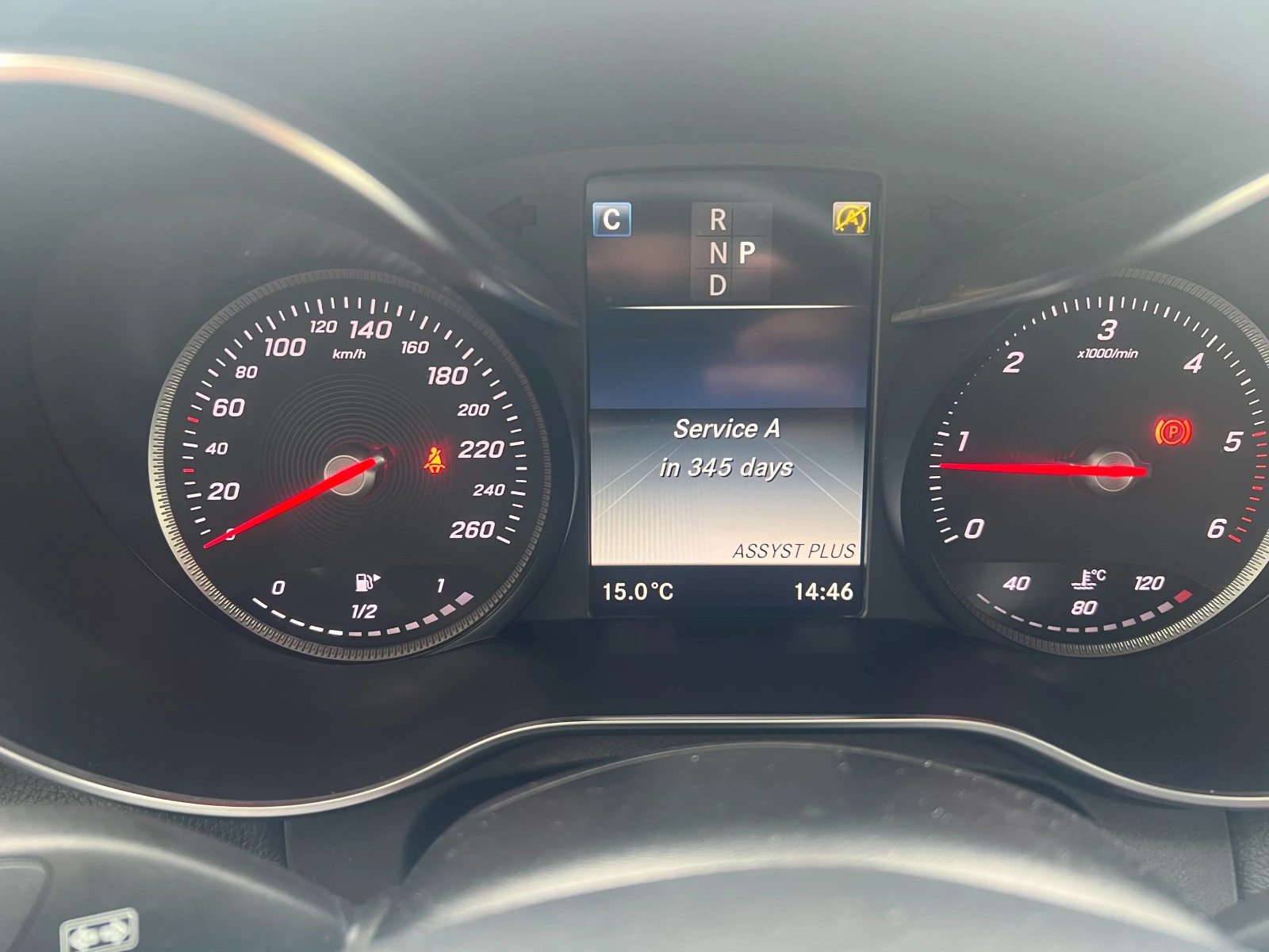 Mercedes-Benz C 220, снимка 13 - Автомобили и джипове - 56708309