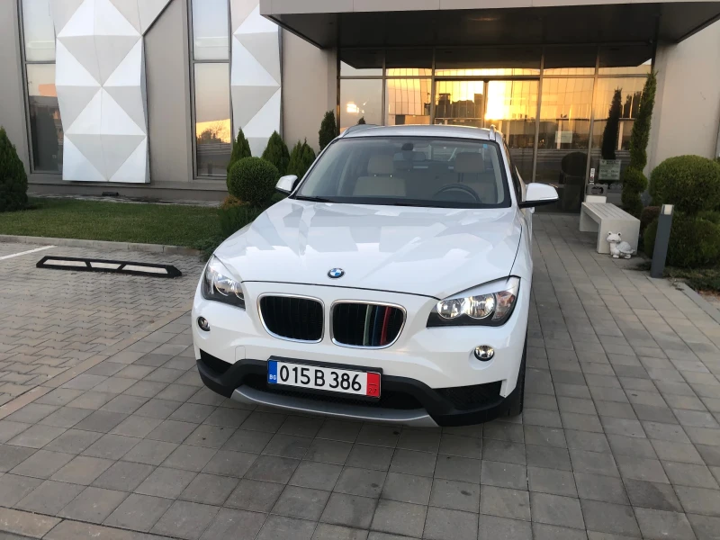 BMW X1 2.0S-Drive 4x4 Facelift Light pack Автомат Нави, снимка 4 - Автомобили и джипове - 47752063