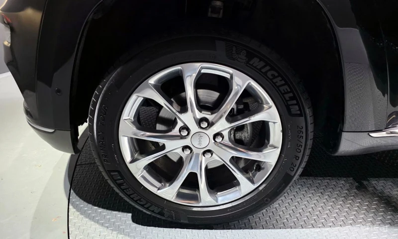 Jeep Grand cherokee, снимка 5 - Автомобили и джипове - 52819457