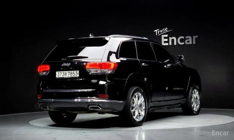 Jeep Grand cherokee, снимка 2 - Автомобили и джипове - 52819457