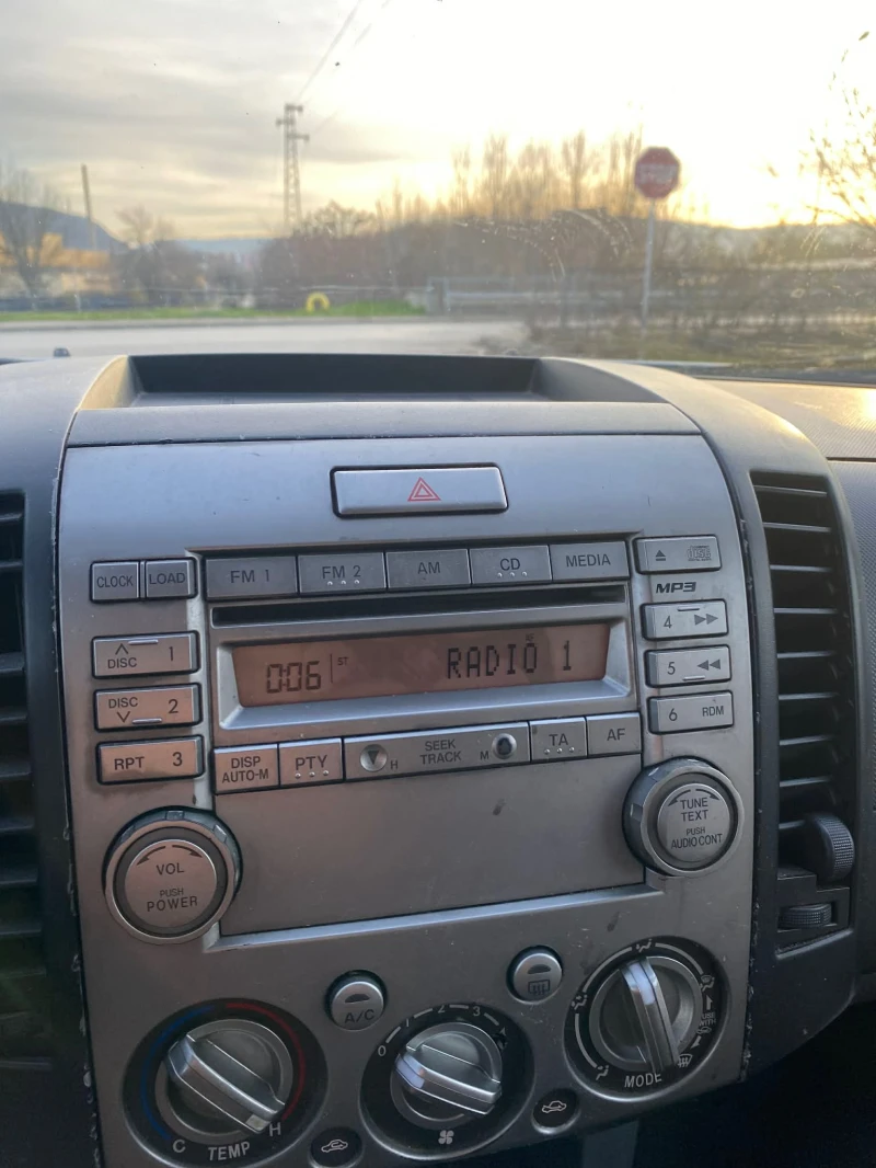 Ford Ranger 2.5 TDCi, снимка 8 - Автомобили и джипове - 52842494