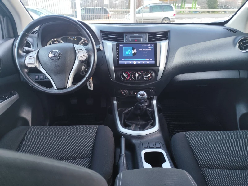 Nissan Navara 2.3 дизел Италия, снимка 9 - Автомобили и джипове - 53133576