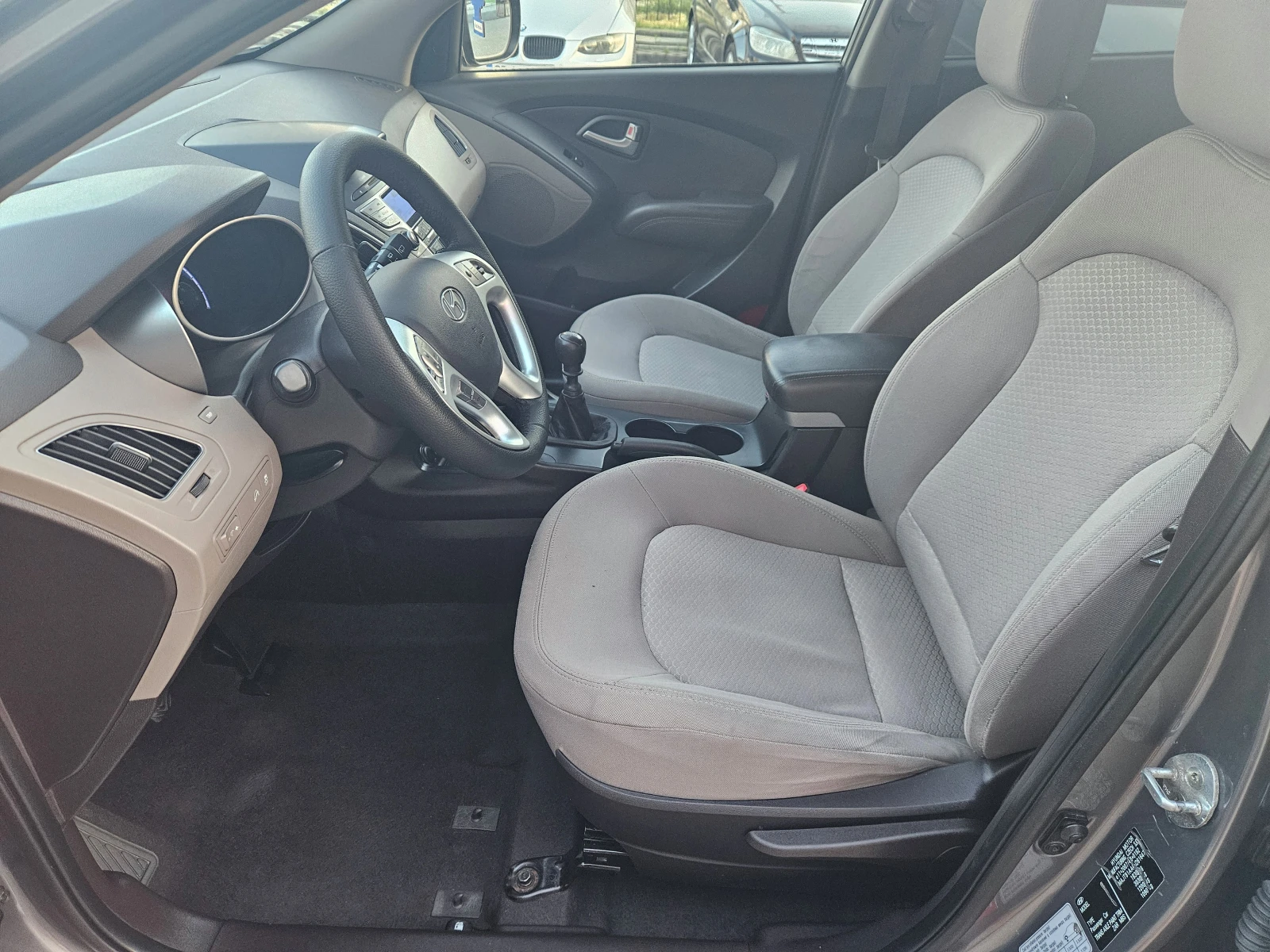 Hyundai IX35 1.6i (135 Hp) - изображение 10