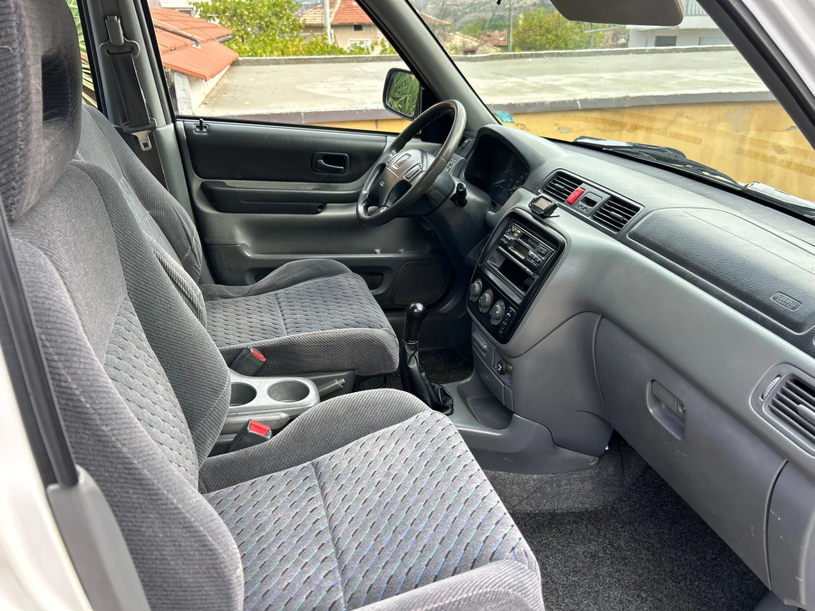 Honda Cr-v 2.0  | Mobile.bg   11