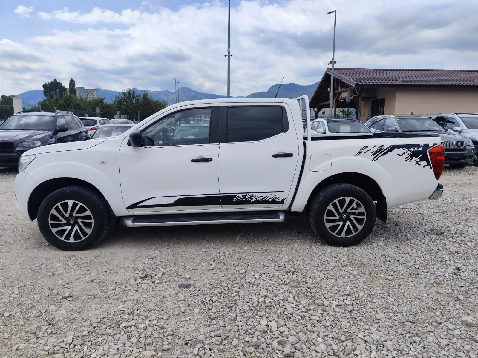 Nissan Navara 2.3 ����� ������ | Mobile.bg � ����������� 8
