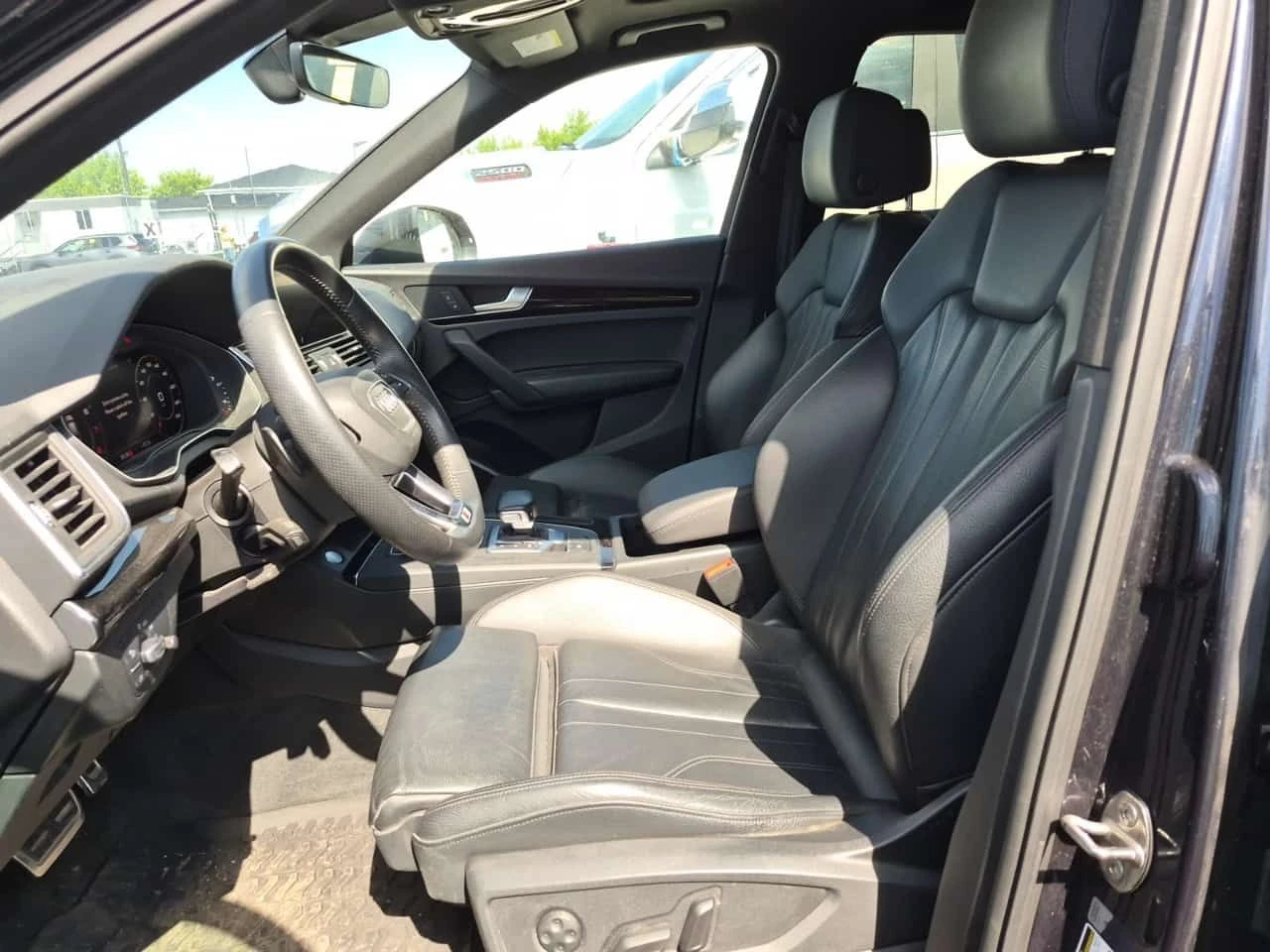 Audi Q5 * Progressiv * CARFAX * ЦЕНА ДО БГ, снимка 6 - Автомобили и джипове - 54714419