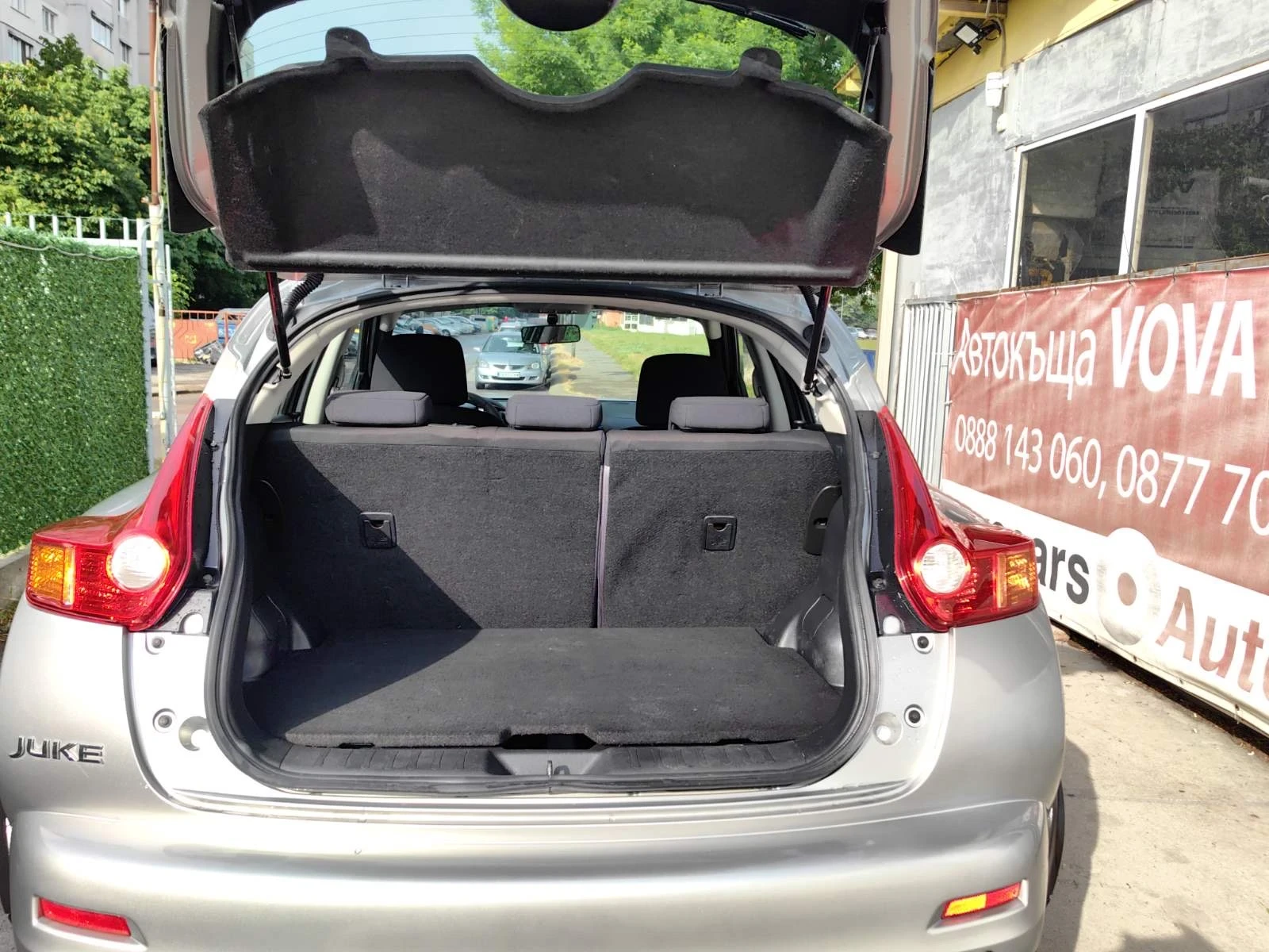 Nissan Juke 1.6i-117к.с GPL Навигация Парктроник, снимка 15 - Автомобили и джипове - 54758728