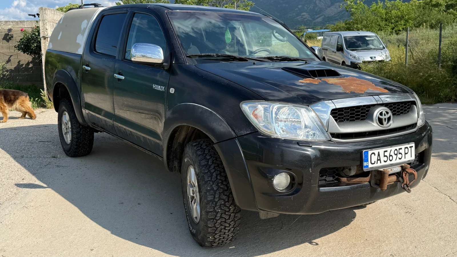 Toyota Hilux 2.5, снимка 3 - Автомобили и джипове - 54830581