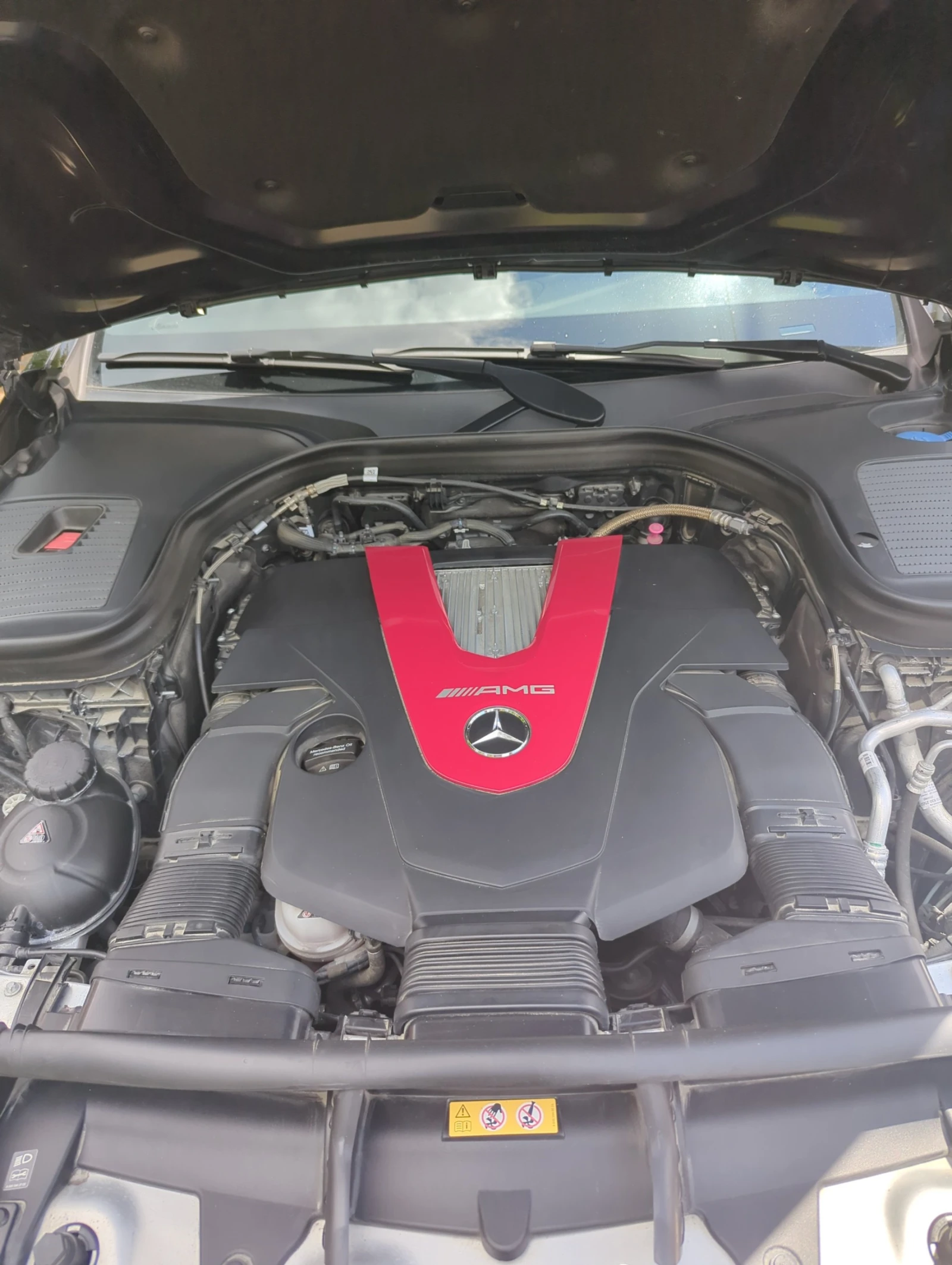Mercedes-Benz GLC 43 AMG 4MATIC* CARFAX* АВТО КРЕДИТ* , снимка 13 - Автомобили и джипове - 55034416