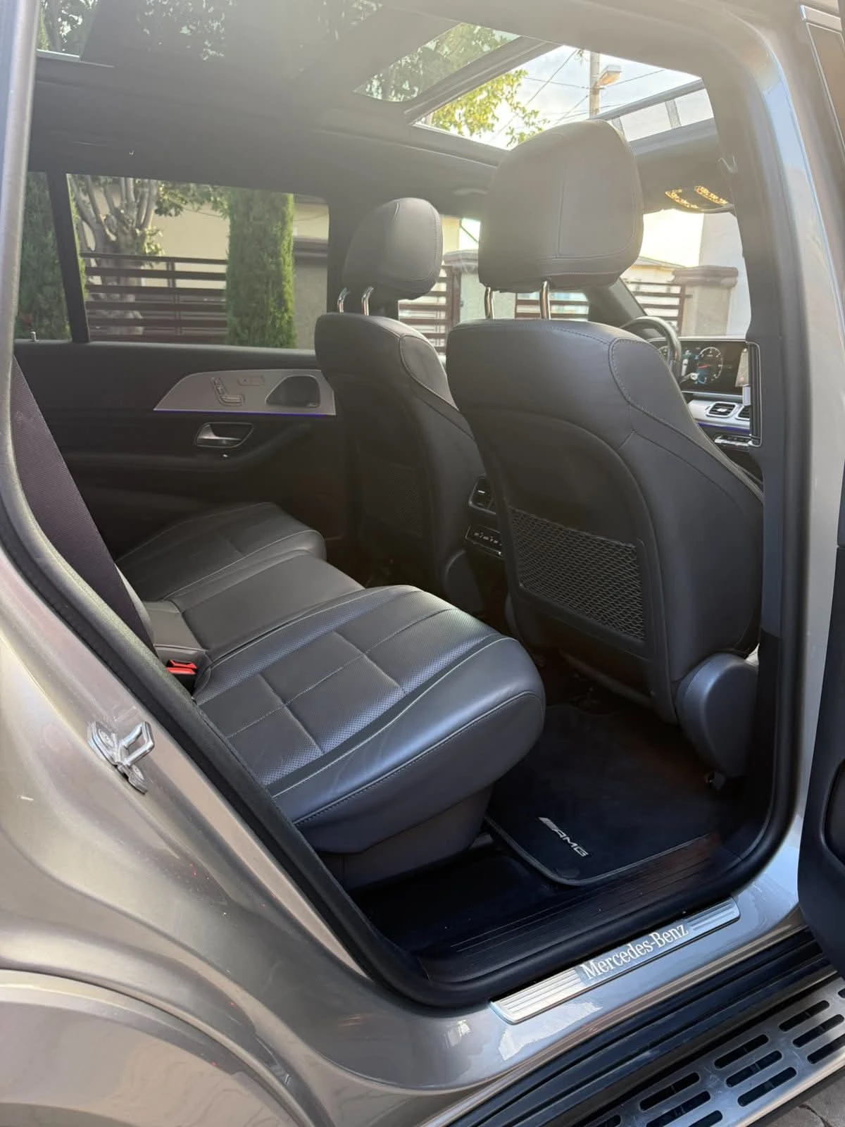 Mercedes-Benz GLS 350 4 Matik AMG, снимка 9 - Автомобили и джипове - 55584948