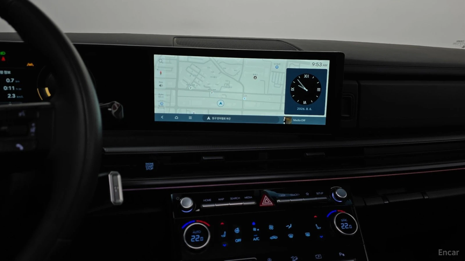 Hyundai Santa fe Calligraphy* 4WD* DISTRONIC* МАСАЖИ* ОБДУХ* 360* , снимка 12 - Автомобили и джипове - 55595186