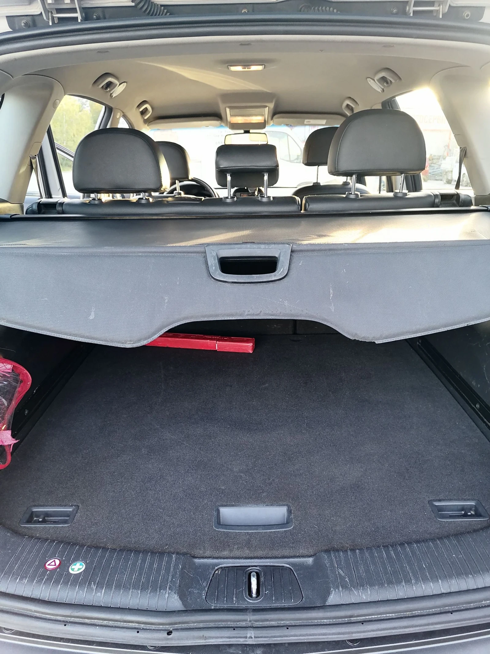 Opel Antara 4x4/Кожа/Автомат/Ксенон, снимка 13 - Автомобили и джипове - 56330428