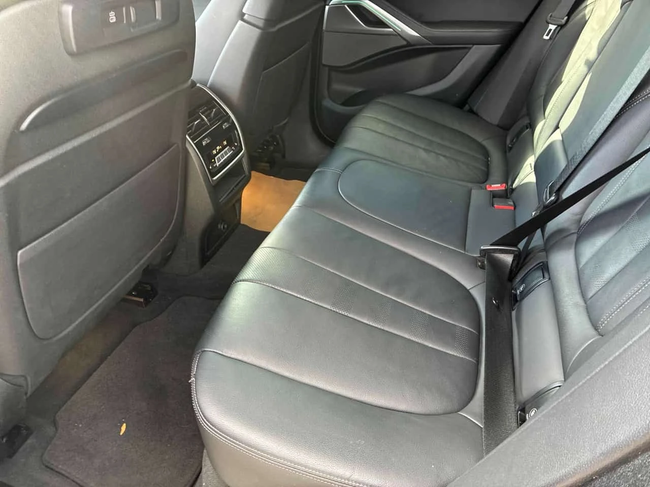 BMW X6 xDrive40i | CARFAX | ��� ��������� | Mobile.bg � ����������� 11