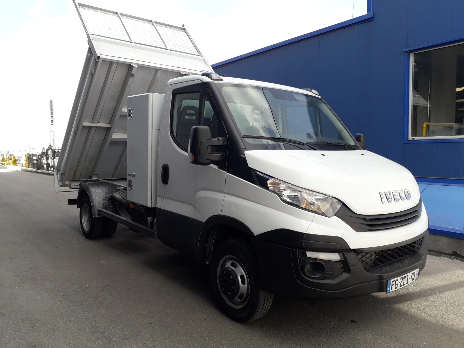 Iveco Daily 35C14 - изображение 8