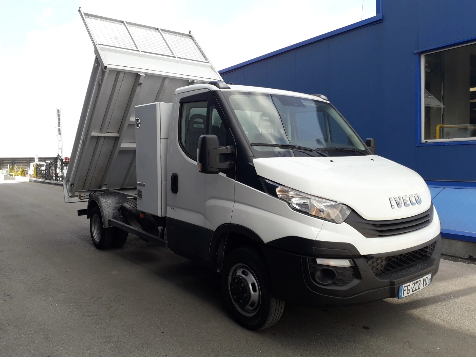 Iveco Daily 35C14 - изображение 9