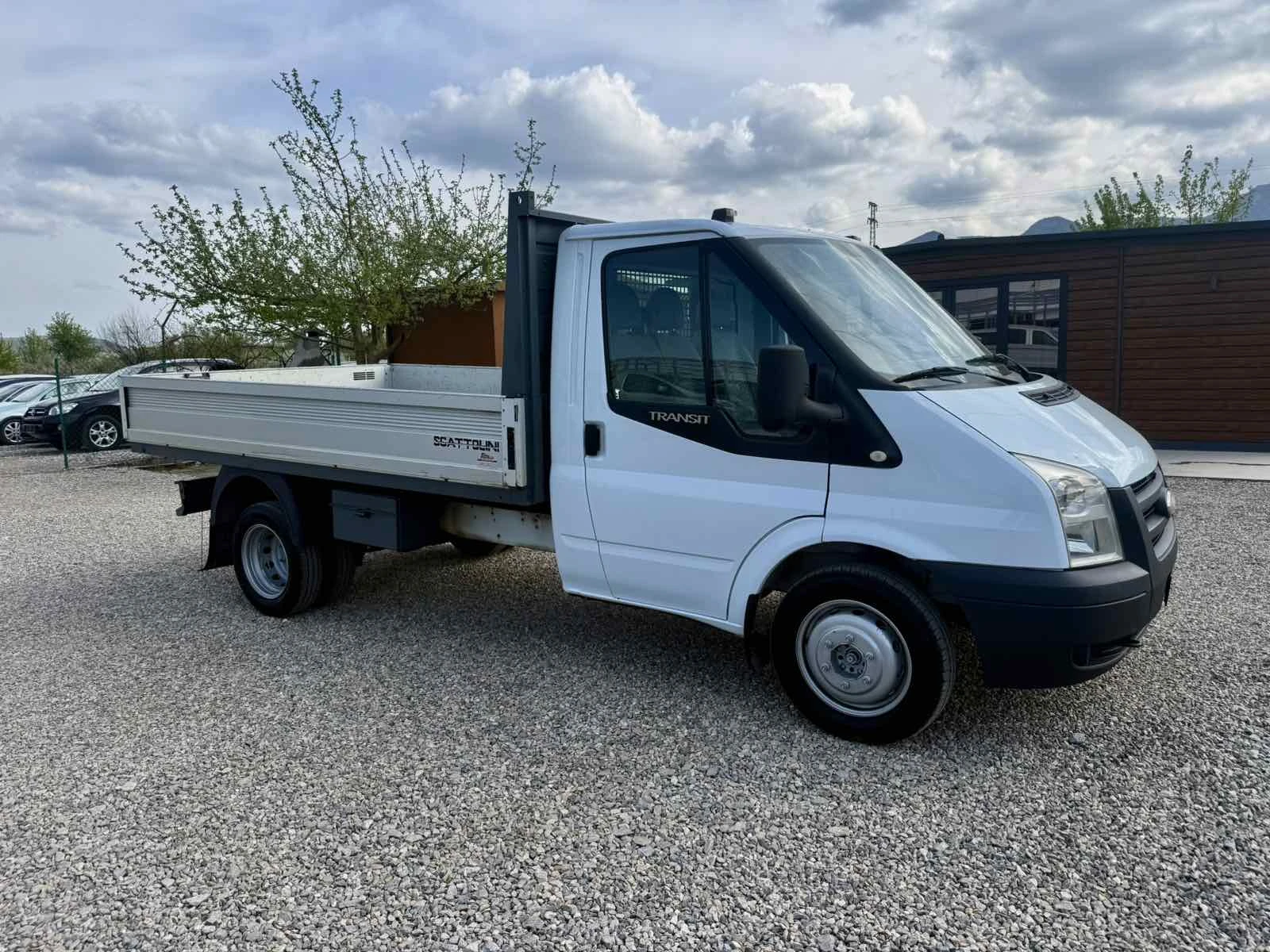 Ford Transit 2.4TDCi КЛИМА ПЕРФЕКТЕН, снимка 4 - Бусове и автобуси - 54225783