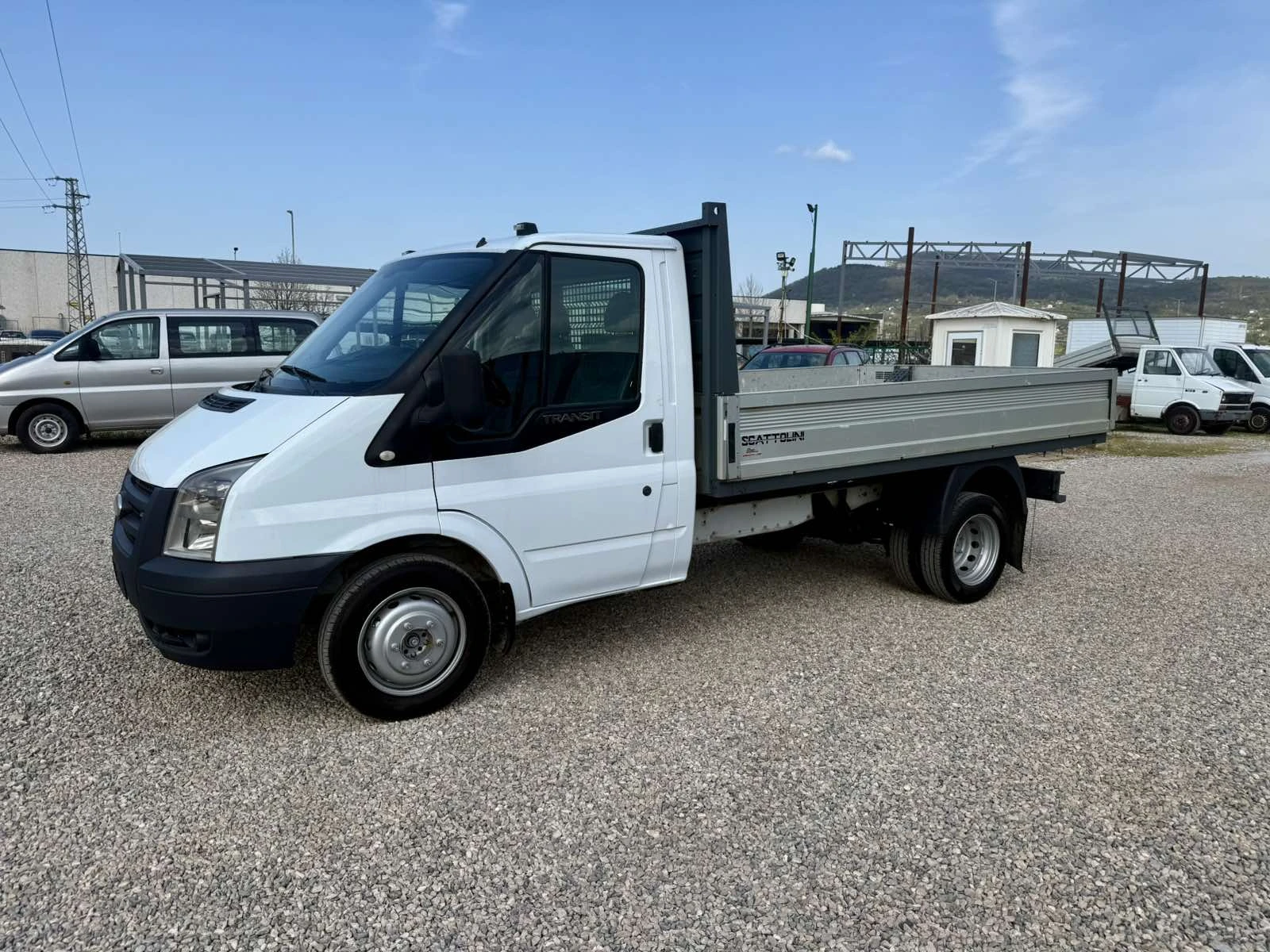 Ford Transit 2.4TDCi КЛИМА ПЕРФЕКТЕН, снимка 2 - Бусове и автобуси - 54225783