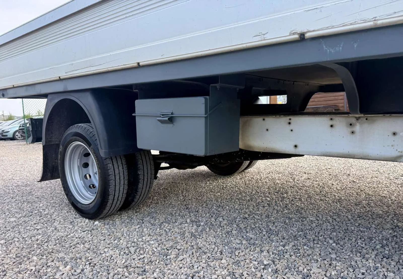 Ford Transit 2.4TDCi КЛИМА ПЕРФЕКТЕН, снимка 10 - Бусове и автобуси - 54225783