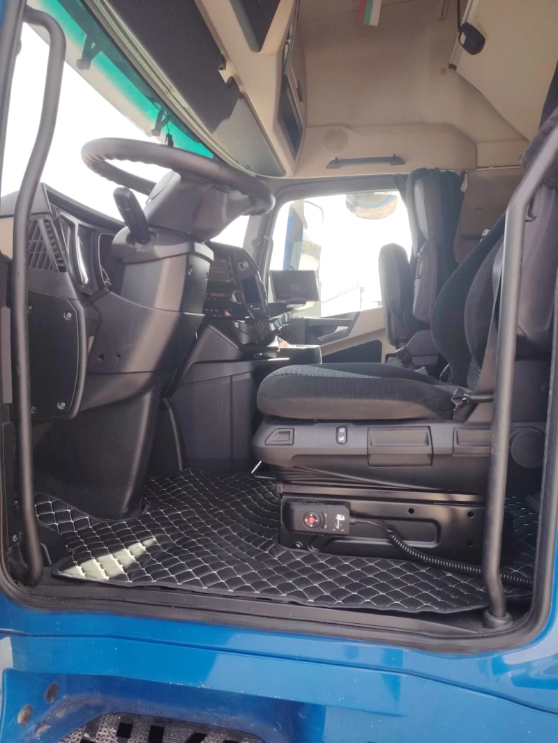 Mercedes-Benz Actros, снимка 2 - Камиони - 52677627