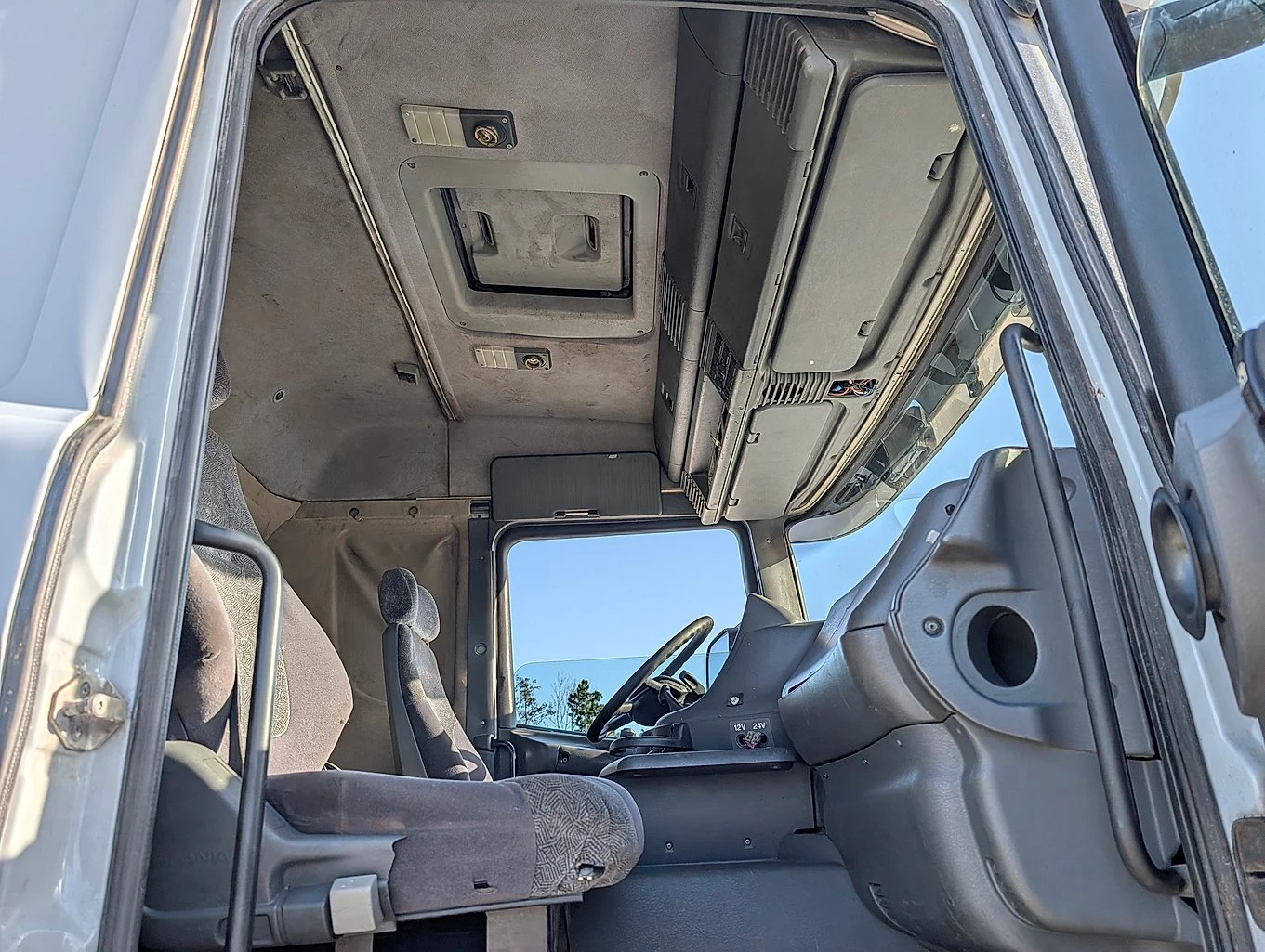Scania 124 4x4, снимка 15 - Камиони - 56528796
