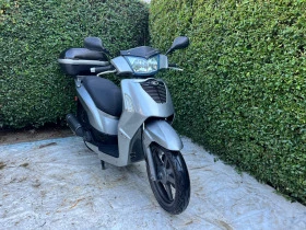 Kymco People, снимка 1