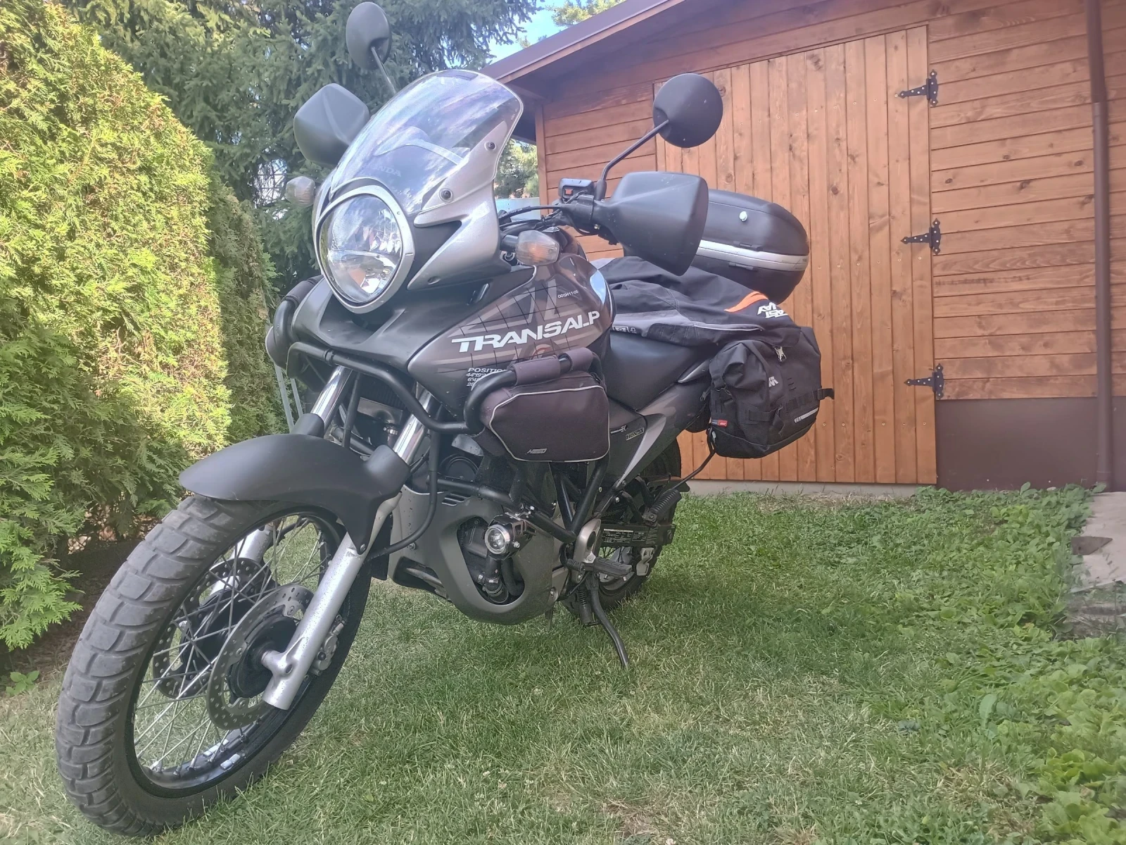 Honda Xlv 700