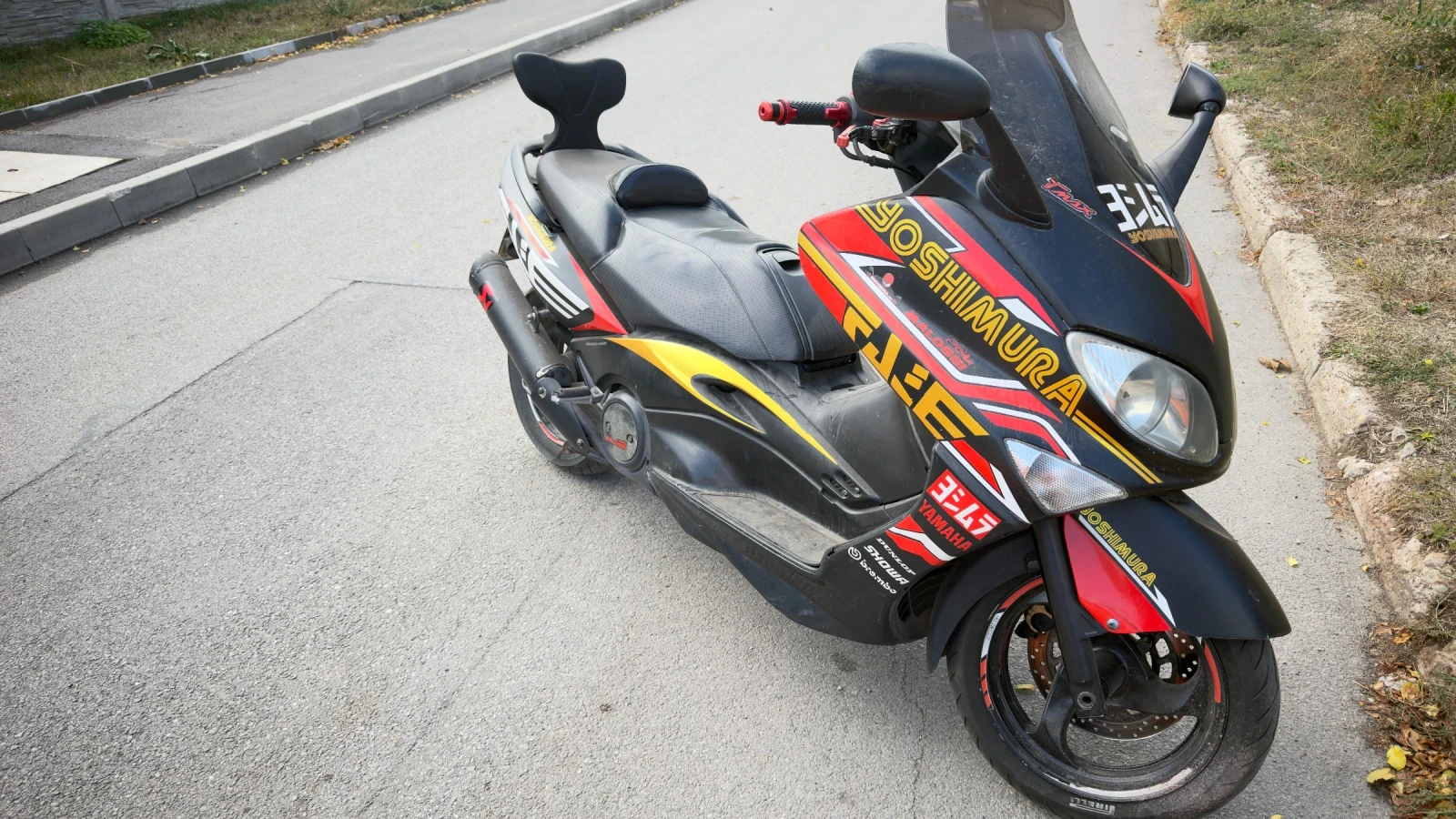Yamaha T-max