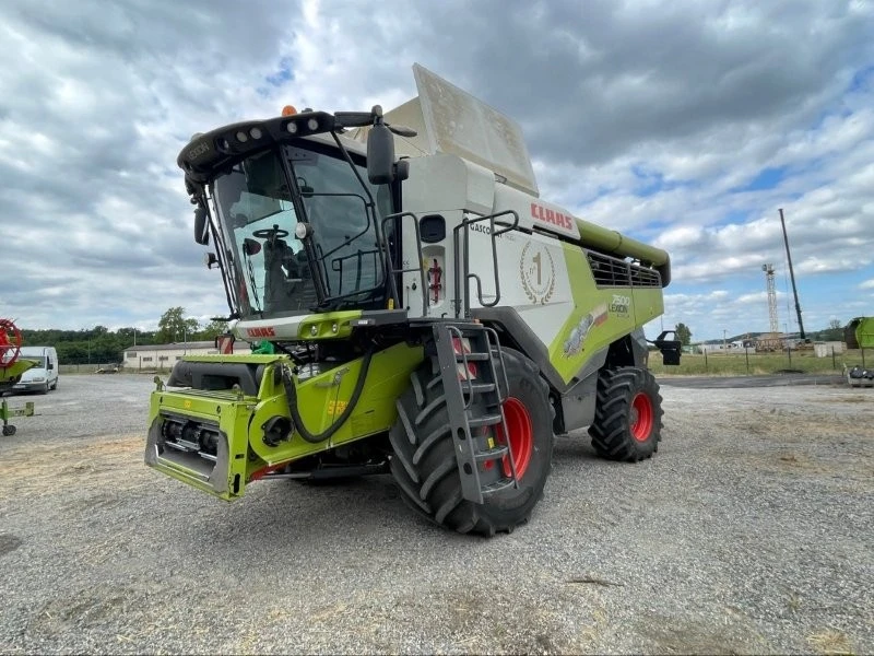 Комбайн Claas 7500 2021, снимка 2 - Селскостопанска техника - 56271090