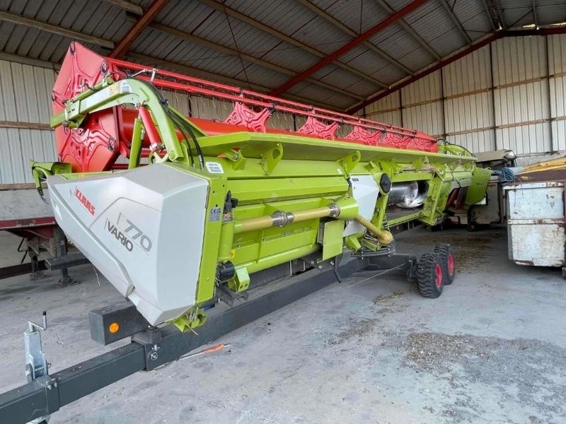 Комбайн Claas 7500 2021, снимка 8 - Селскостопанска техника - 56271090
