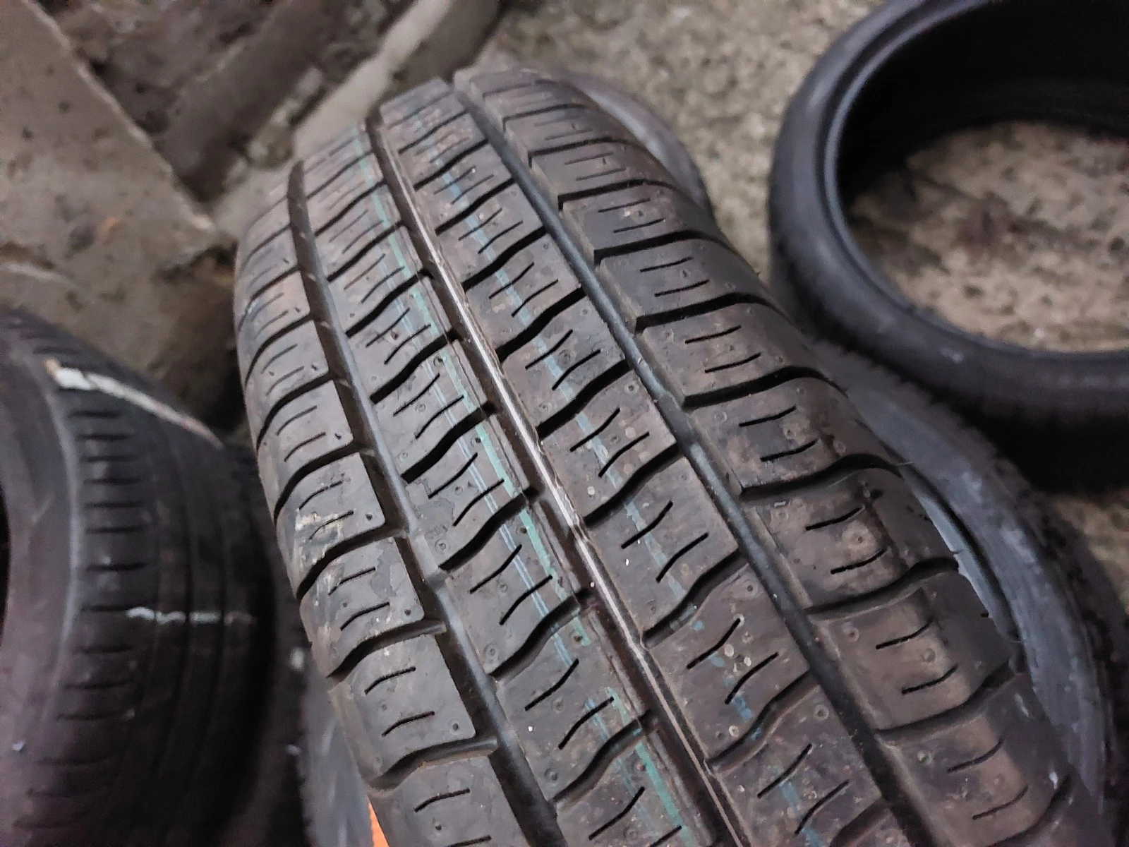 ���� 165/80R13 | Mobile.bg � ����������� 2