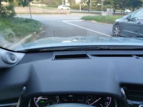 Toyota Camry XLE Гаранция, снимка 16