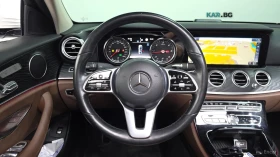 Mercedes-Benz E 220 AVANGARDE* КОЖА* НАВИ* ПАНО* КАМЕРА, снимка 11
