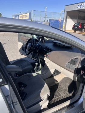 Citroen C4 1.6 HDI, снимка 9