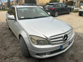 Mercedes-Benz C 220, снимка 2