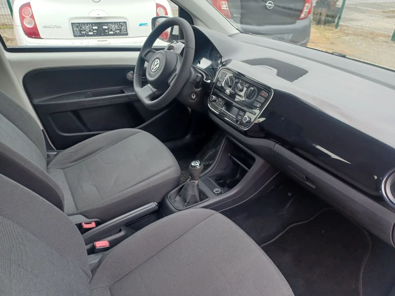 VW Up, снимка 7 - Автомобили и джипове - 47954246