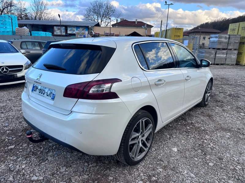 Peugeot 308 1.2 e-THP АВТОМАТИК 106000км!!!ЛИЗИНГ БАРТЕР, снимка 5 - Автомобили и джипове - 48057923