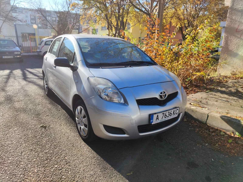 Toyota Yaris 1.33, снимка 4 - Автомобили и джипове - 48125413