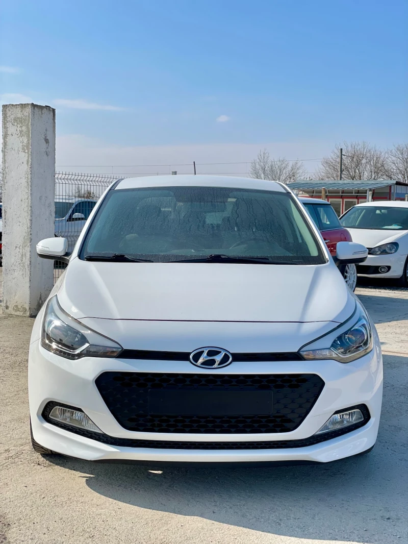 Hyundai I20, снимка 2 - Автомобили и джипове - 49036595